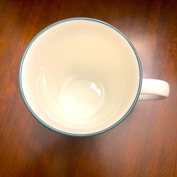 Winterberry by Pfaltzgraff 4 1/2 inches Snowman Mug Green Trim - Picture 3 of 5